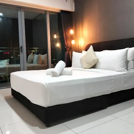 Summer Suites Klcc By Luxe Residence Kuala Lumpur Exterior photo