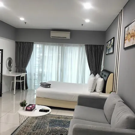 Summer Suites Klcc By Luxe Residence Kuala Lumpur Exterior photo